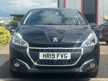 Used Peugeot 208 2019 for sale - 79044697: Photo