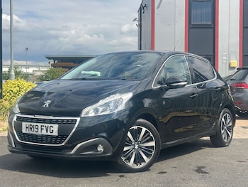 Used Peugeot 208 2019 for sale - 79044697: Photo