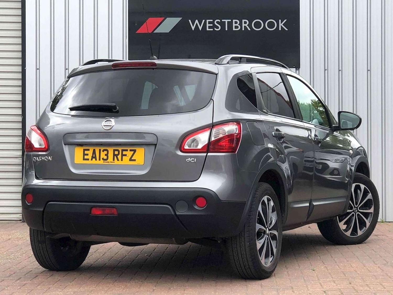 Used Nissan Qashqai 2013 for sale - 76277584: Photo 2