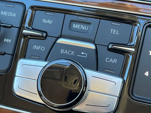 Used Audi A8 2011 for sale - 76181548: Photo 44