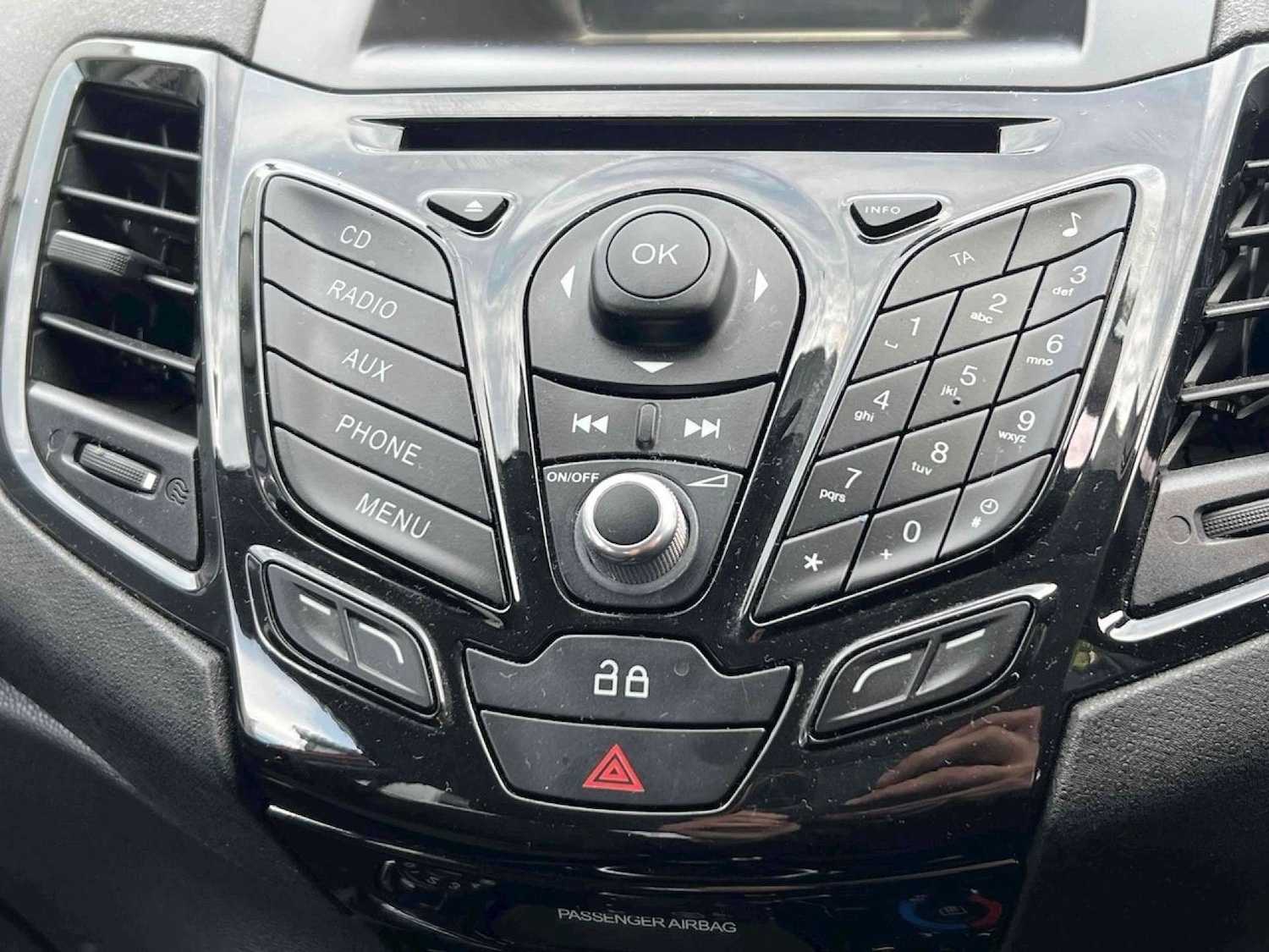 Used Ford Fiesta 2013 for sale - 76363868: Photo 23