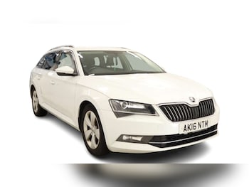 Used Skoda Superb 2016 for sale - 77449567: Photo