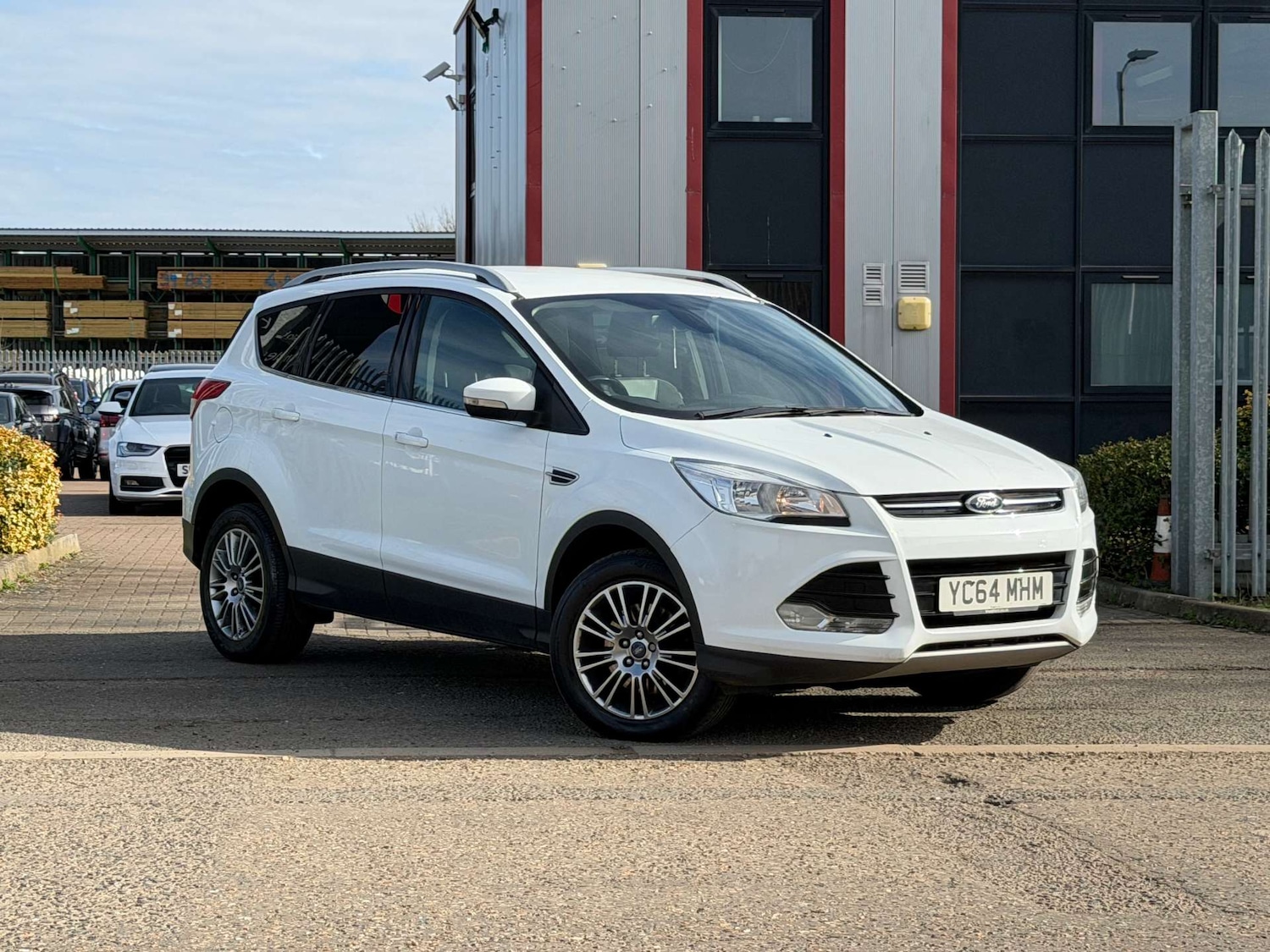 Used Ford Kuga 2014 for sale - 77799735: Photo 14