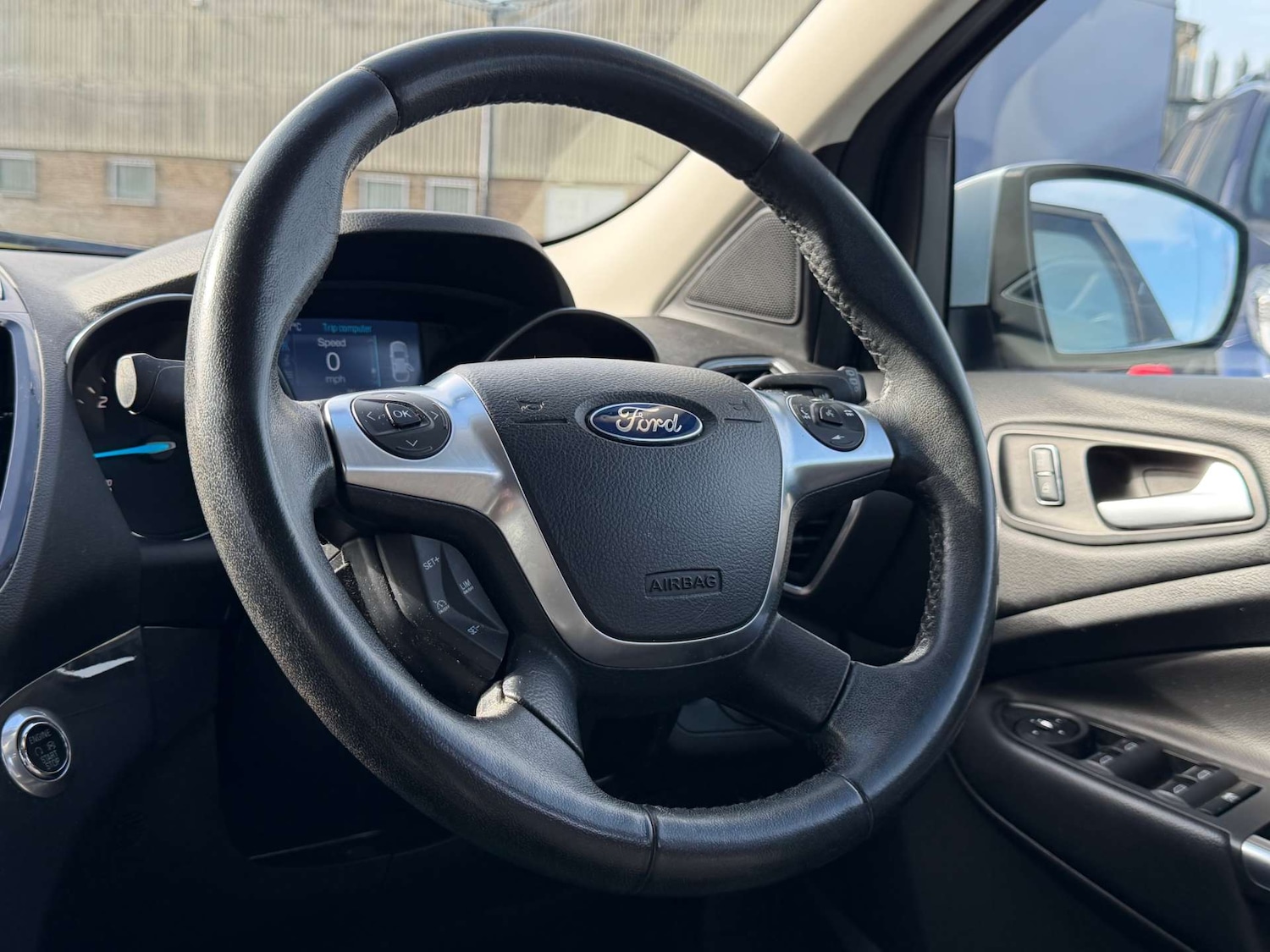 Used Ford Kuga 2014 for sale - 77799735: Photo 24