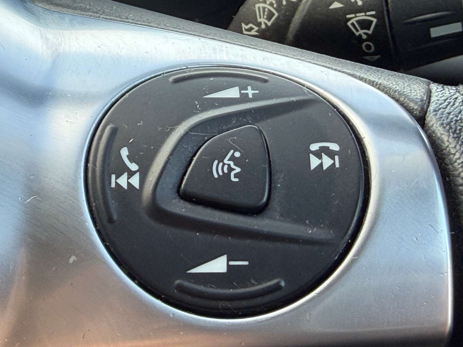 Used Ford Kuga 2014 for sale - 77799735: Photo 45