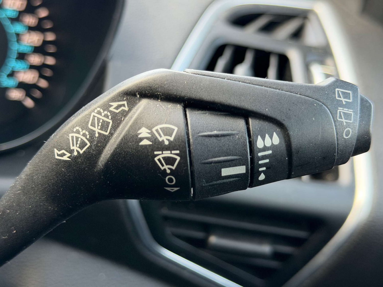 Used Ford Kuga 2014 for sale - 77799735: Photo 47