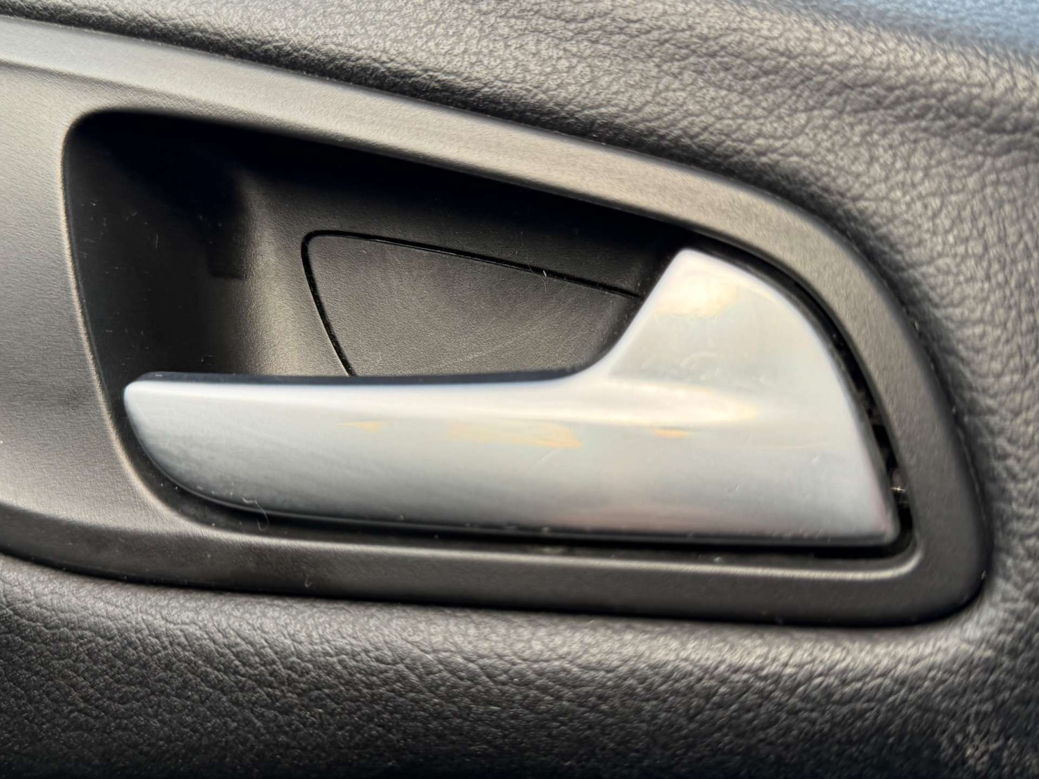 Used Ford Kuga 2014 for sale - 77799735: Photo 54