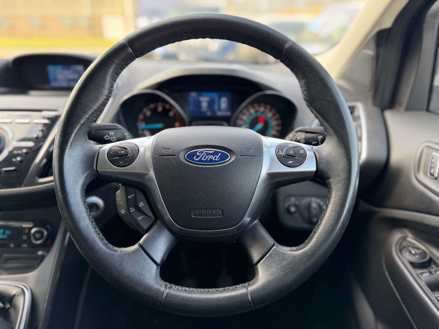 Used Ford Kuga 2014 for sale - 77799735: Photo 58