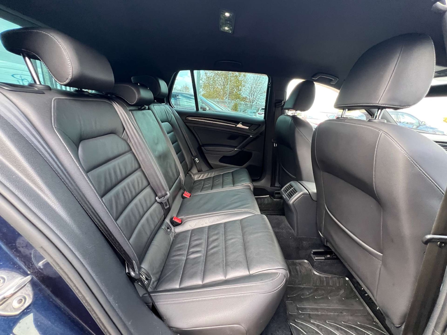 Used Volkswagen Golf 2014 for sale - 76068155: Photo 33