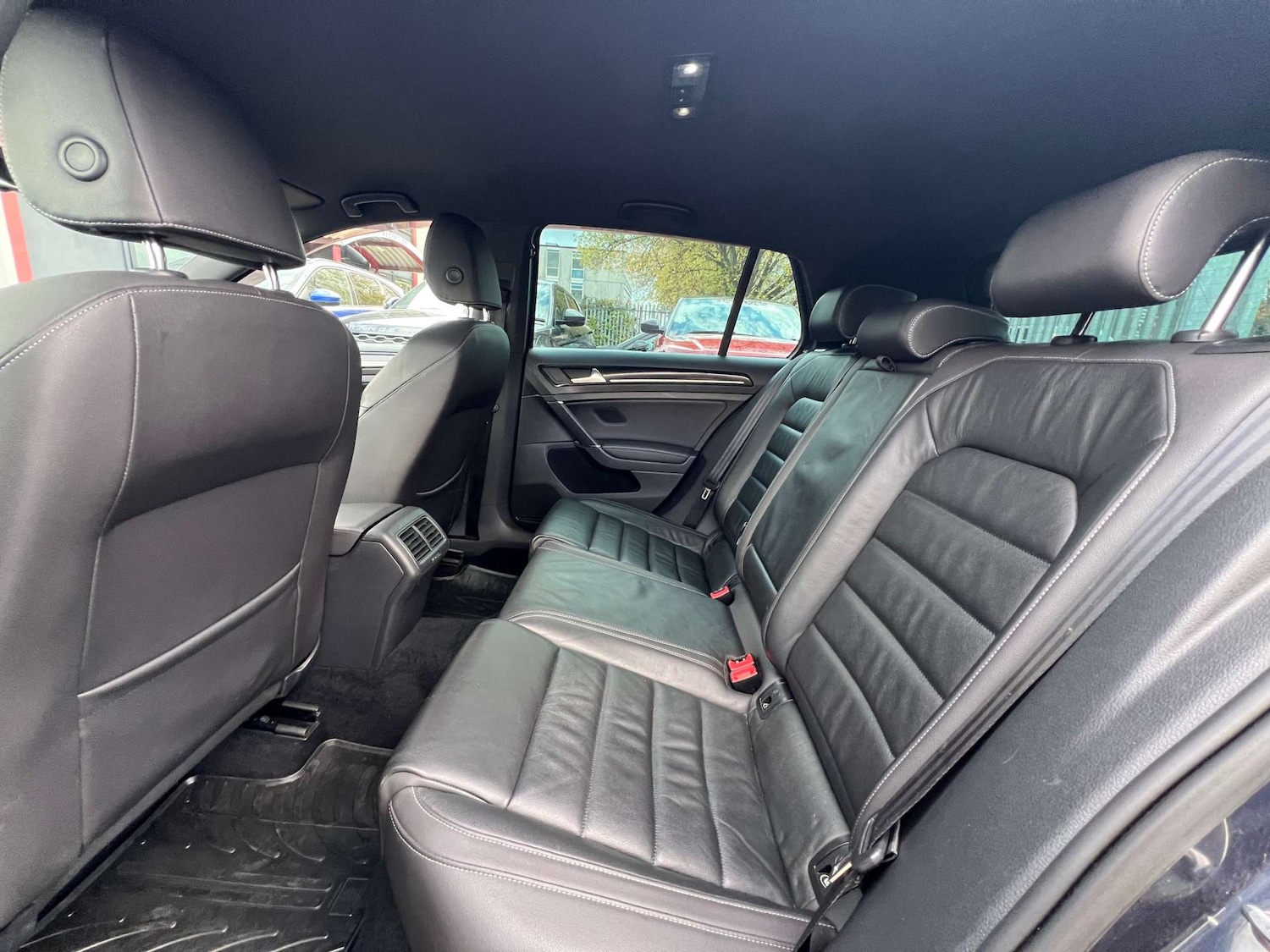 Used Volkswagen Golf 2014 for sale - 76068155: Photo 36