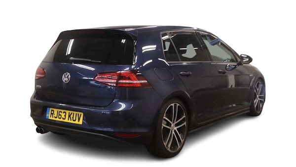 Used Volkswagen Golf 2014 for sale - 76068155: Photo 3