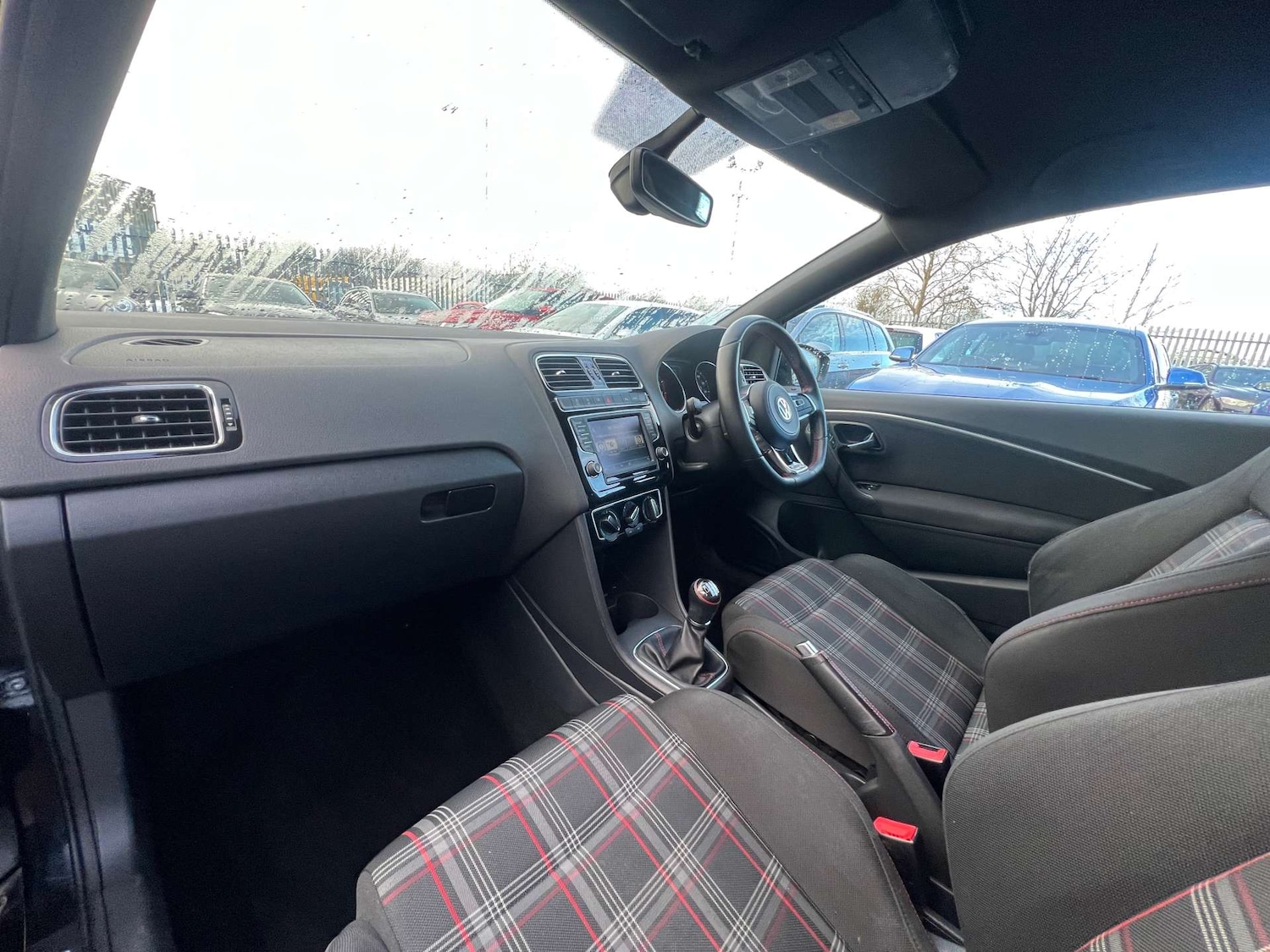 Used Volkswagen Polo 2016 for sale - 76547256: Photo 26