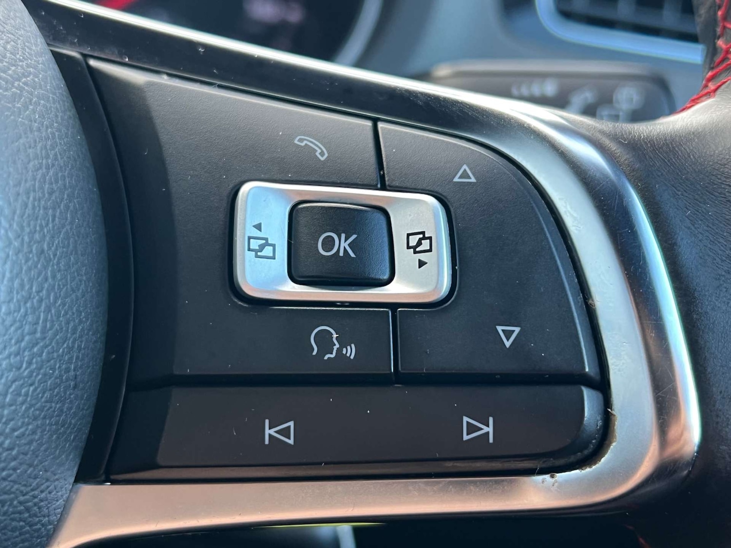 Used Volkswagen Polo 2016 for sale - 76547256: Photo 45