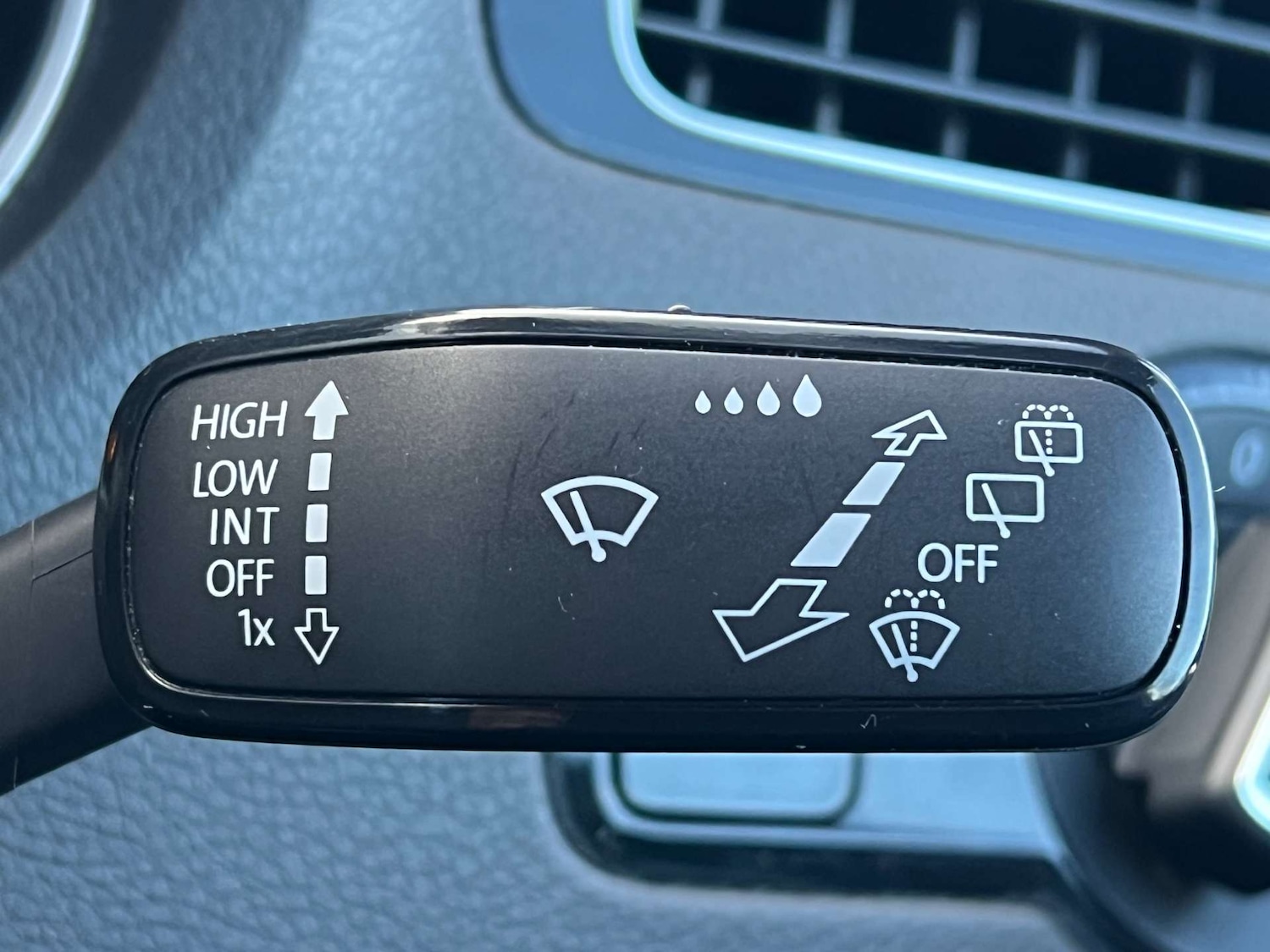 Used Volkswagen Polo 2016 for sale - 76547256: Photo 46