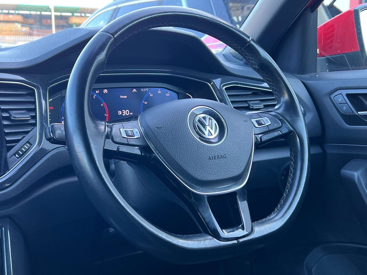 Used Volkswagen T-Roc 2018 for sale - 75956100: Photo 18