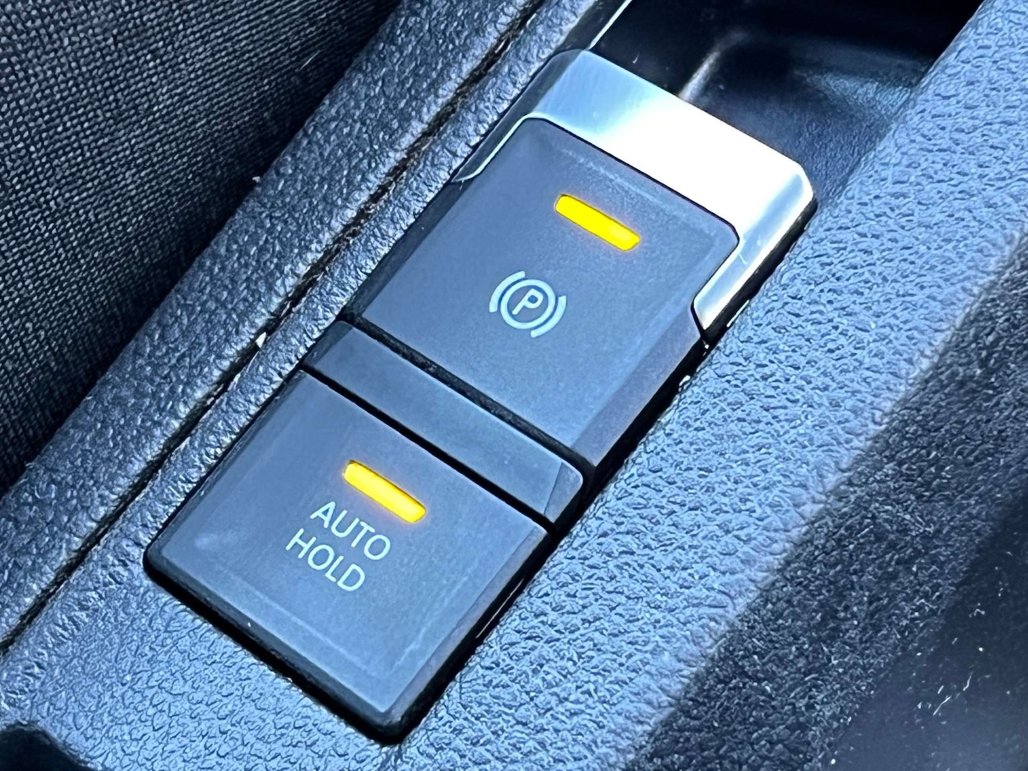 Used Volkswagen T-Roc 2018 for sale - 75956100: Photo 37