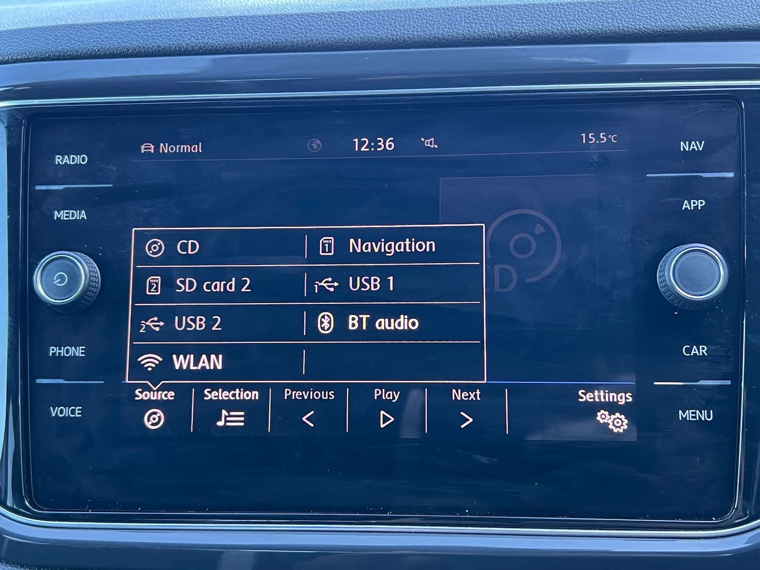 Used Volkswagen T-Roc 2018 for sale - 75956100: Photo 43