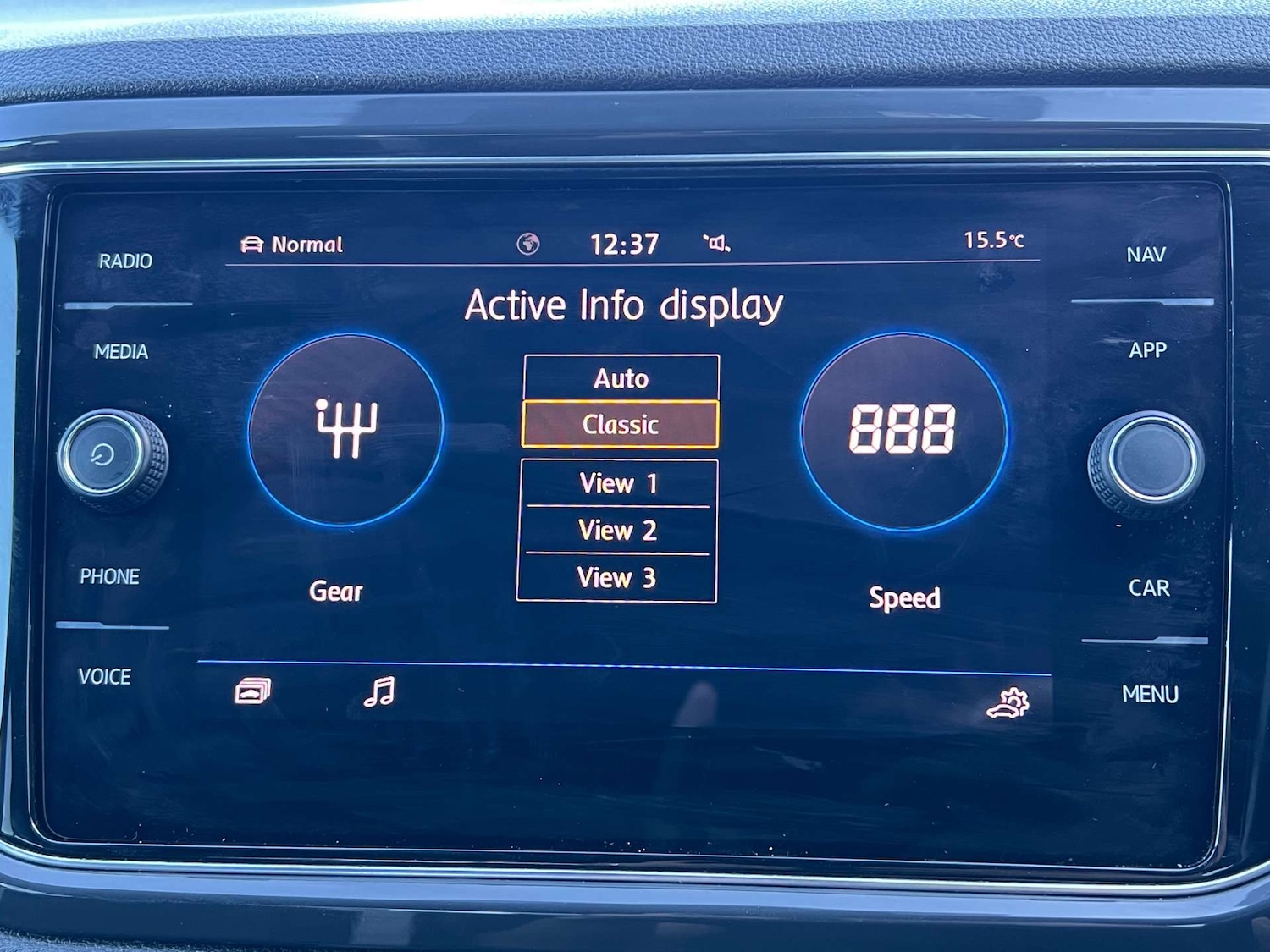 Used Volkswagen T-Roc 2018 for sale - 75956100: Photo 47