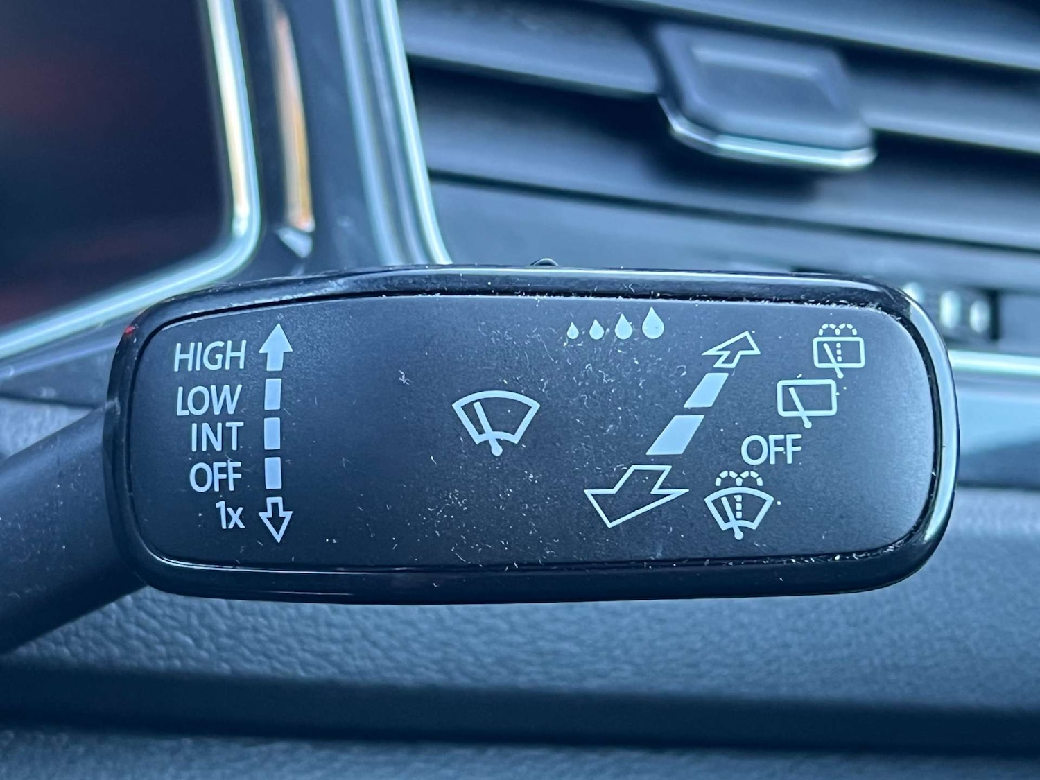 Used Volkswagen T-Roc 2018 for sale - 75956100: Photo 56