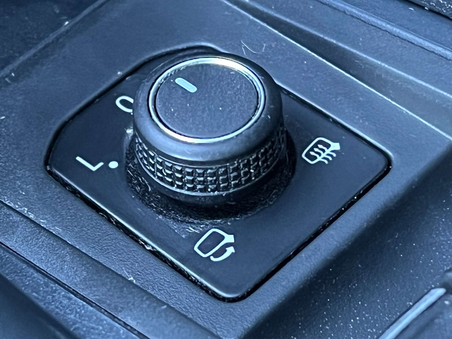 Used Volkswagen T-Roc 2018 for sale - 75956100: Photo 62