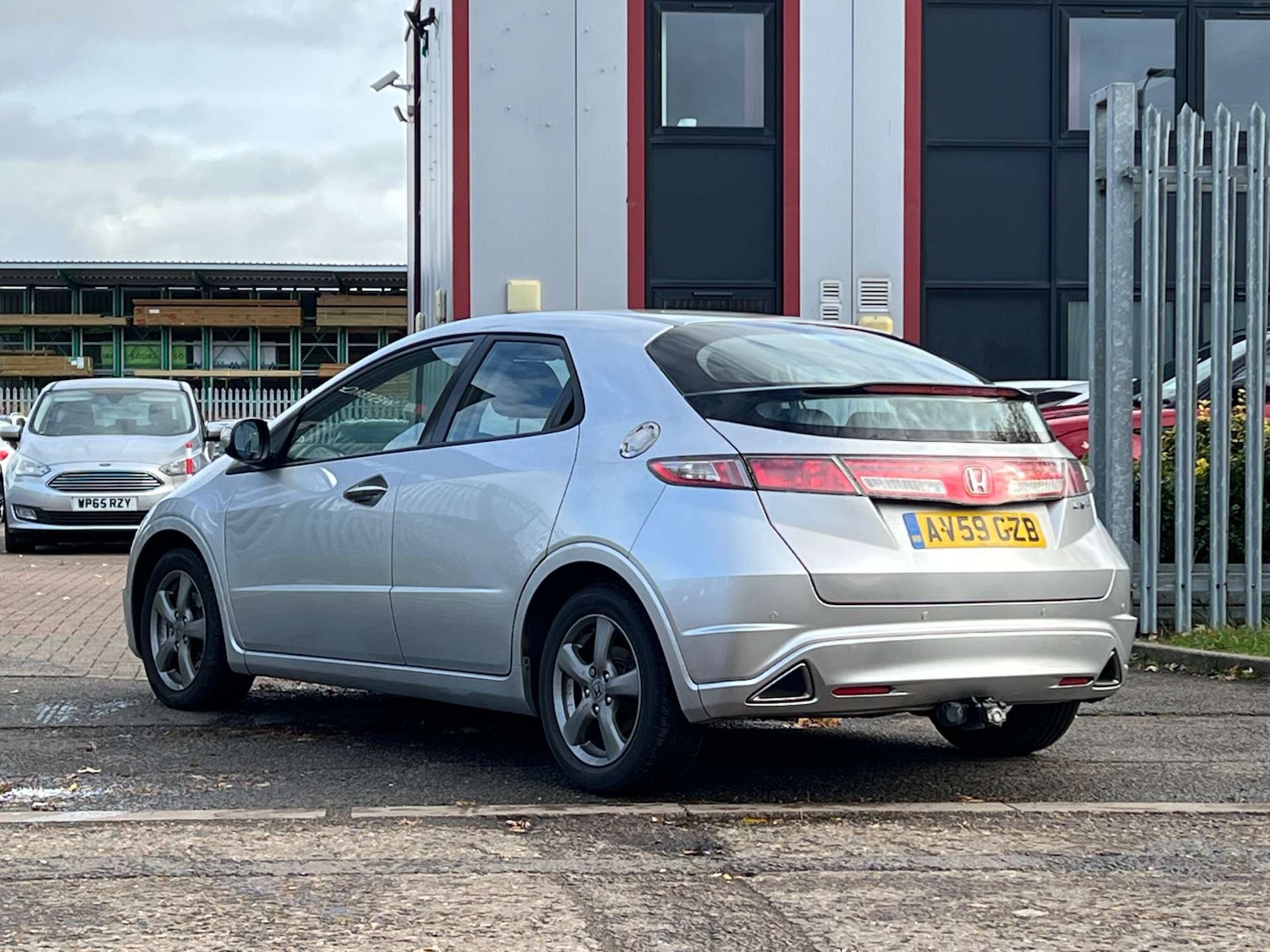 Used Honda Civic 2009 for sale - 76453805: Photo 9