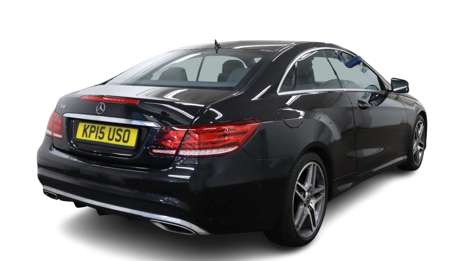 Used Mercedes-Benz E Class 2015 for sale - 77236259: Photo 2