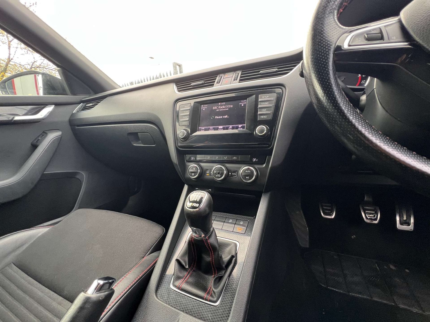 Used Skoda Octavia 2014 for sale - 76253839: Photo 35