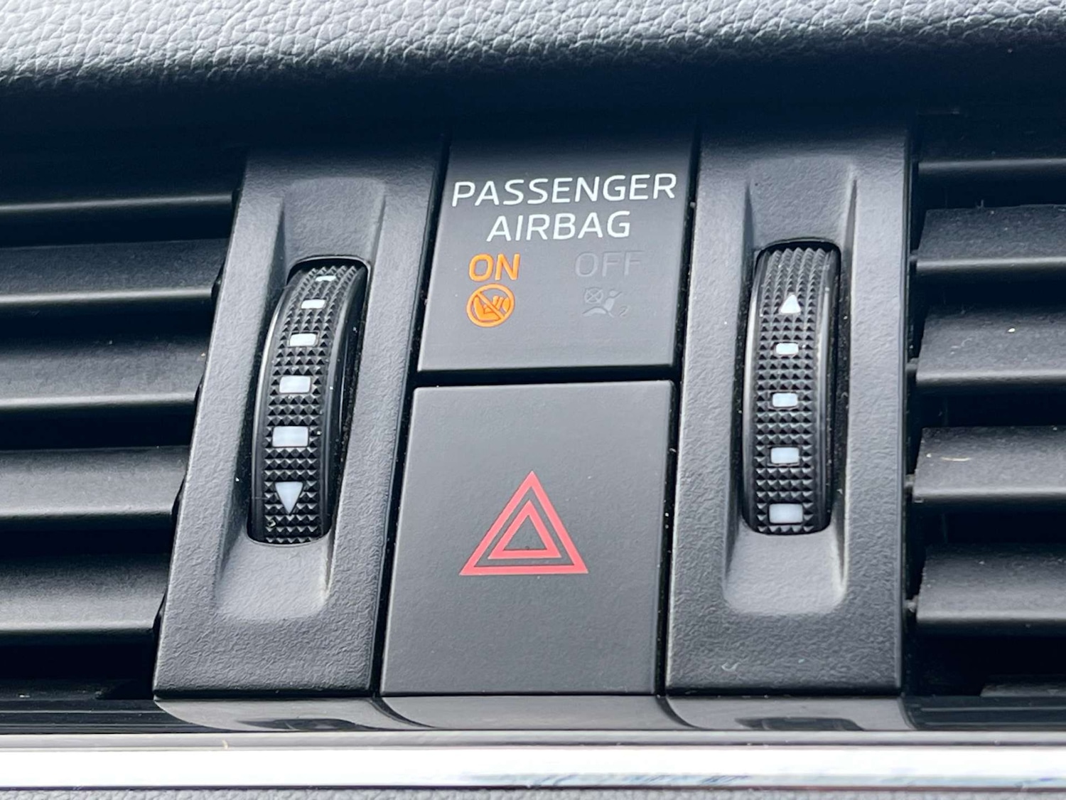 Used Skoda Octavia 2014 for sale - 76253839: Photo 48