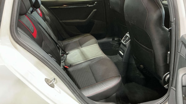 Used Skoda Octavia 2014 for sale - 76253839: Photo 8