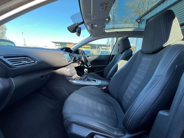 Used Peugeot 308 2018 for sale - 74434295: Photo 30