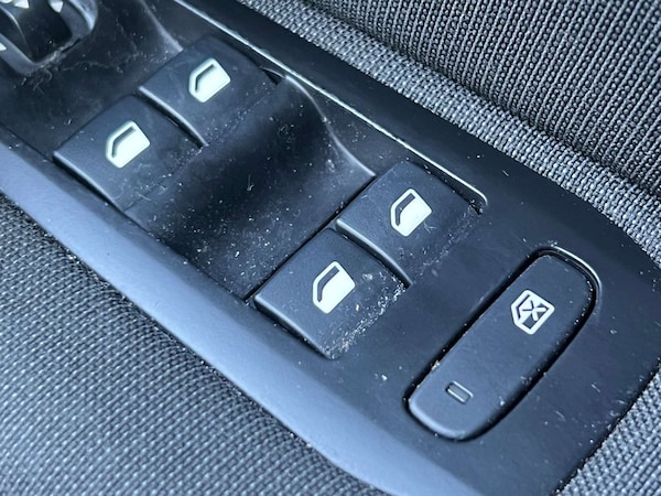 Used Peugeot 308 2018 for sale - 74434295: Photo 53