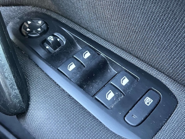 Used Peugeot 308 2018 for sale - 74434295: Photo 54