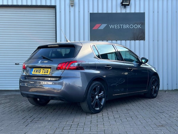 Used Peugeot 308 2018 for sale - 74434295: Photo 8