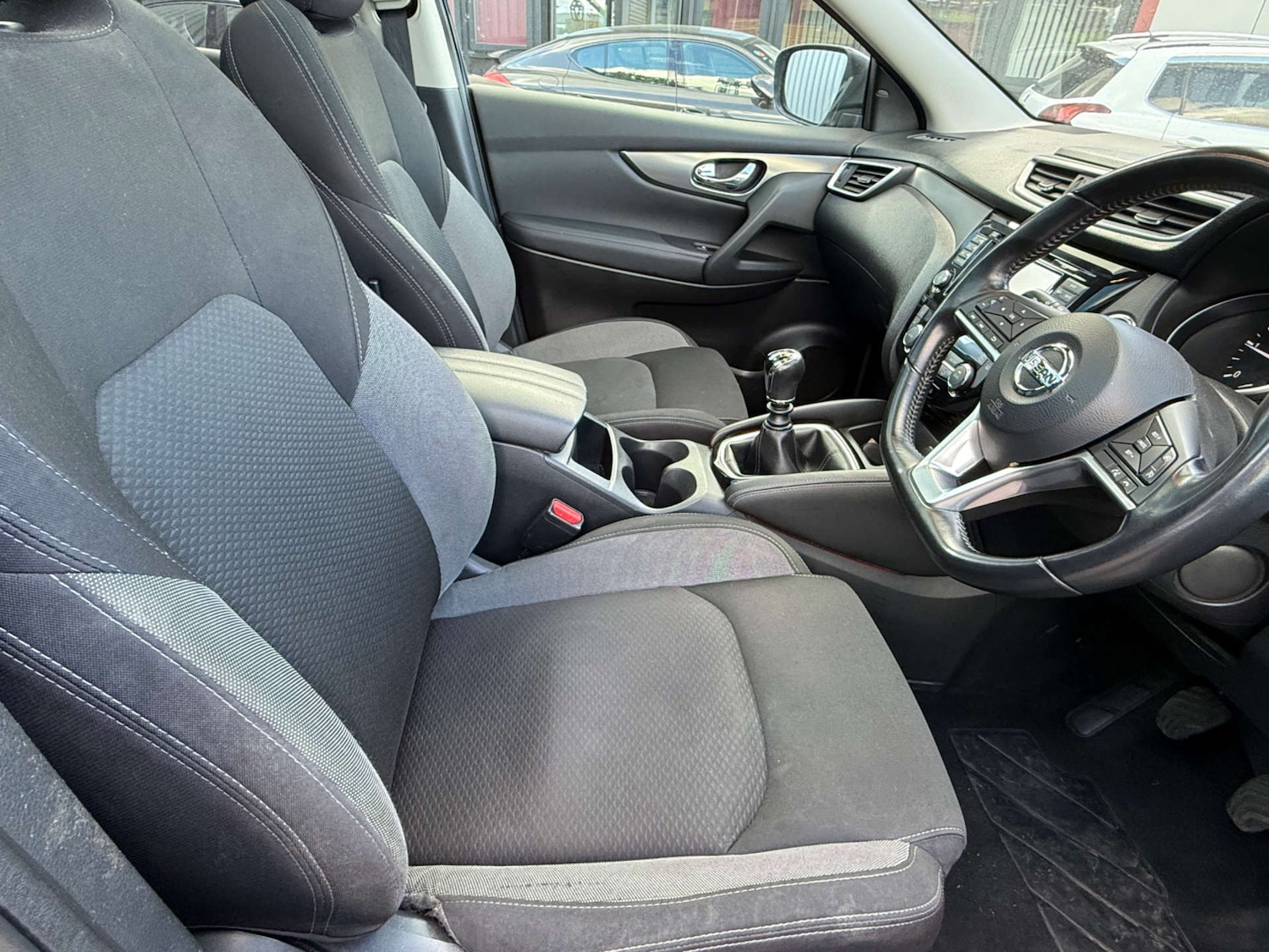 Used Nissan Qashqai 2018 for sale - 77704072: Photo 6