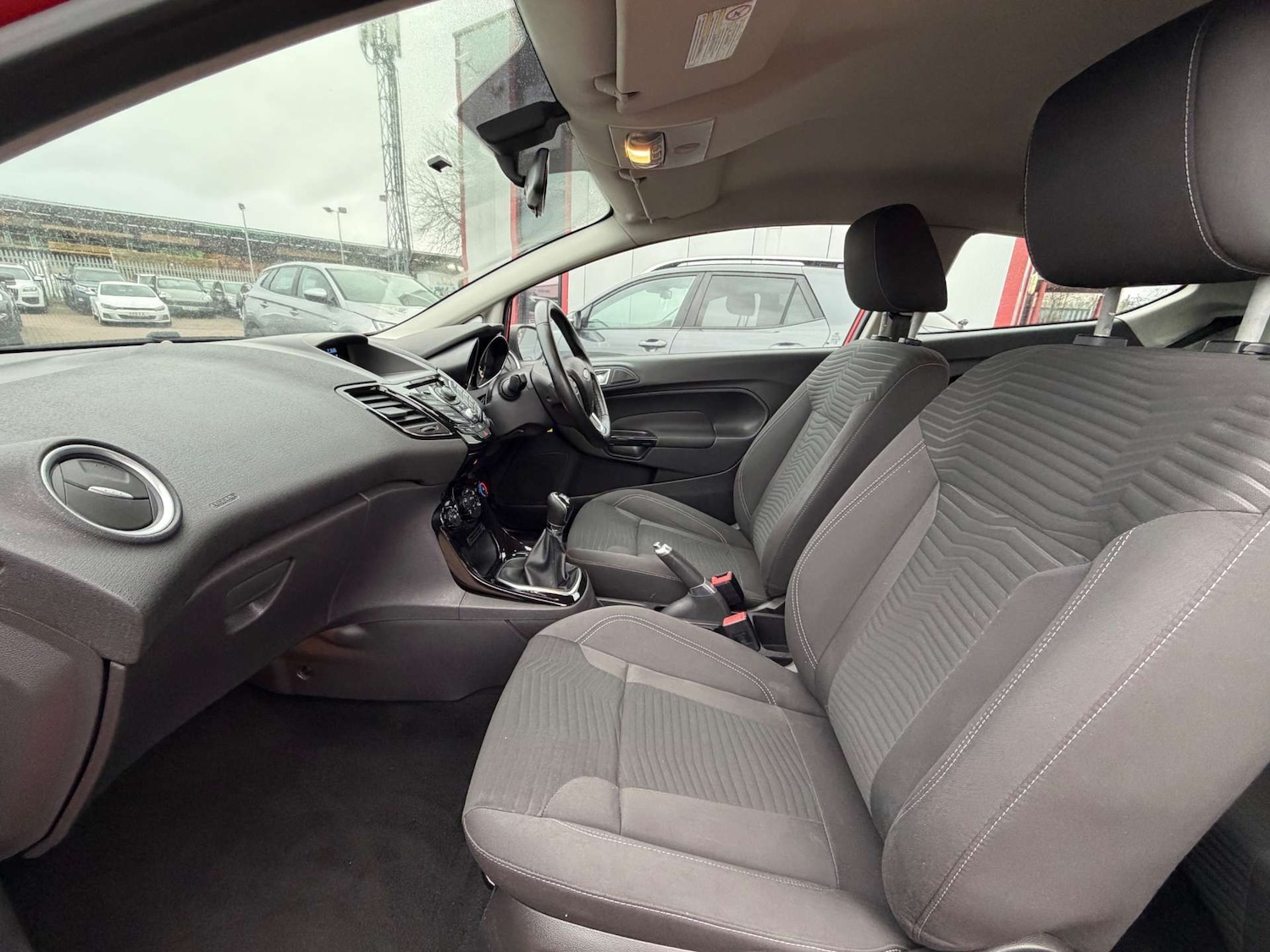 Used Ford Fiesta 2013 for sale - 77211860: Photo 31