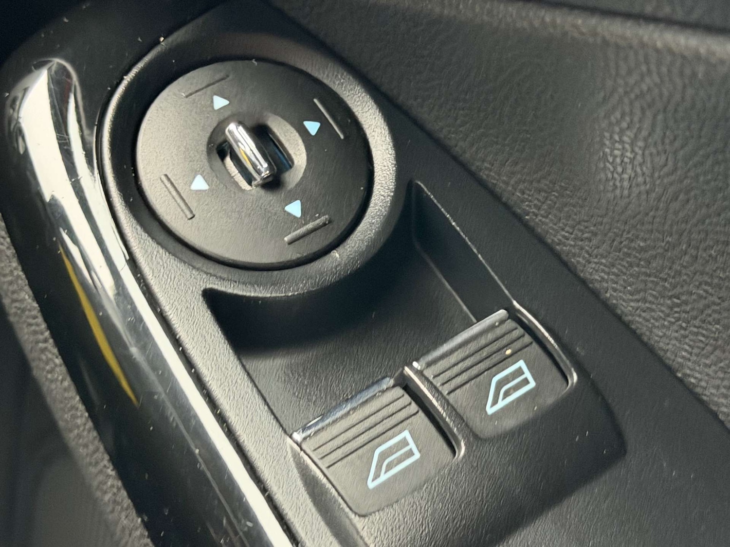 Used Ford Fiesta 2013 for sale - 77211860: Photo 48