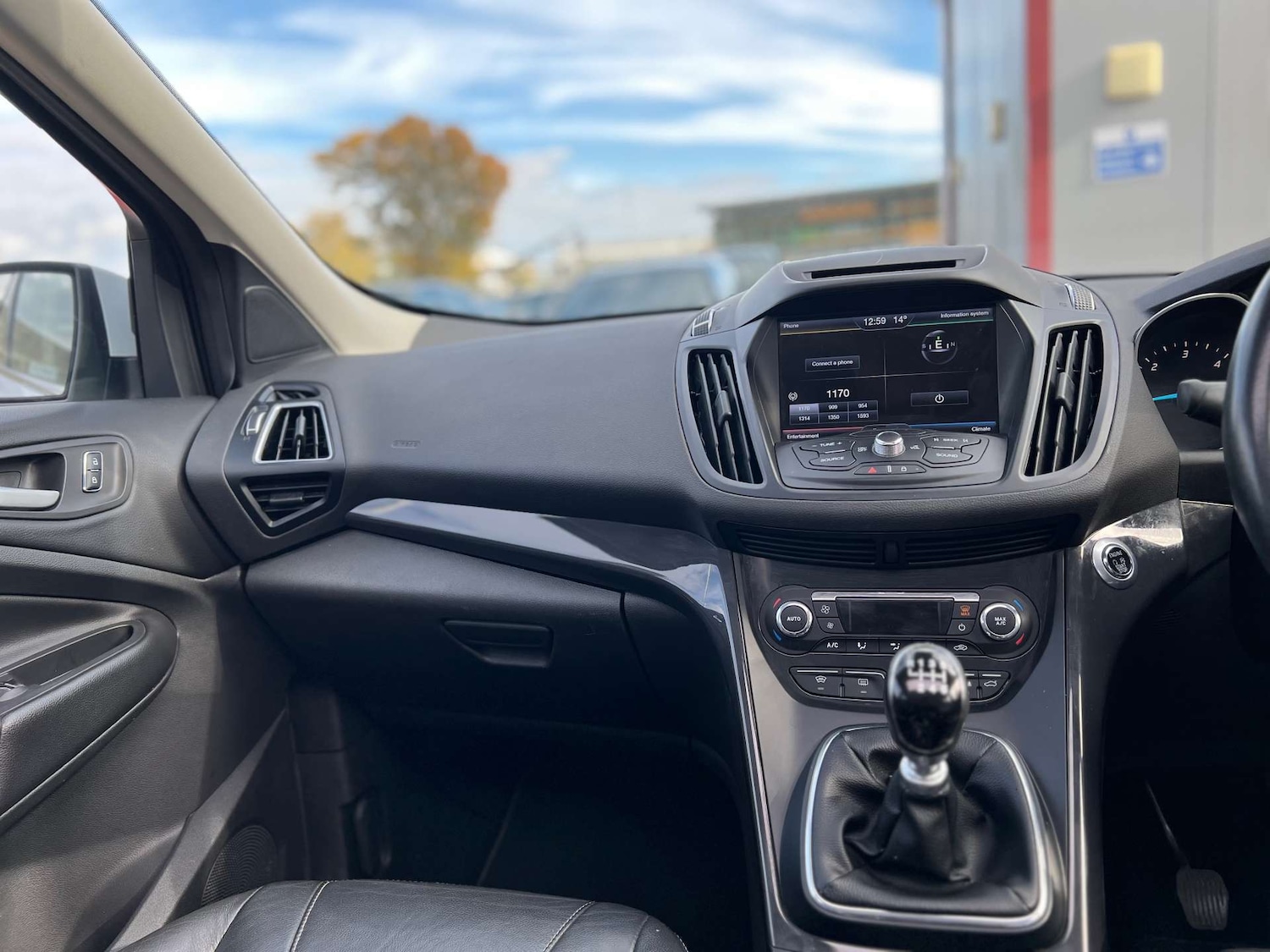 Used Ford Kuga 2016 for sale - 75985568: Photo 27