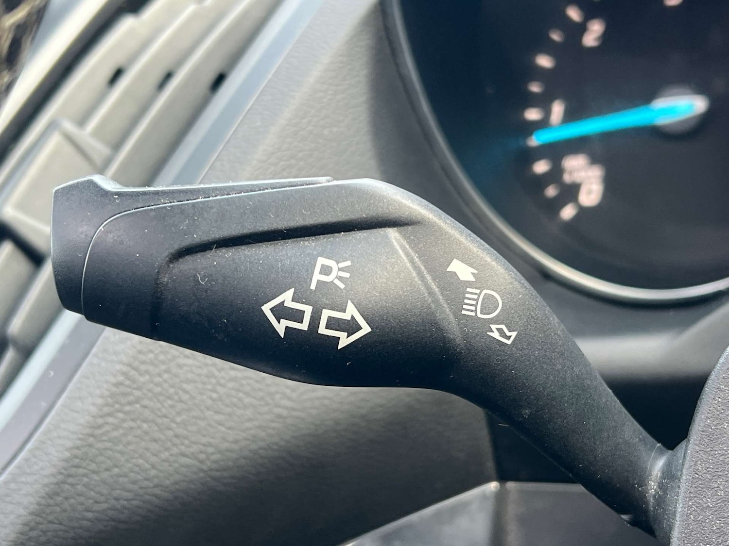 Used Ford Kuga 2016 for sale - 75985568: Photo 60