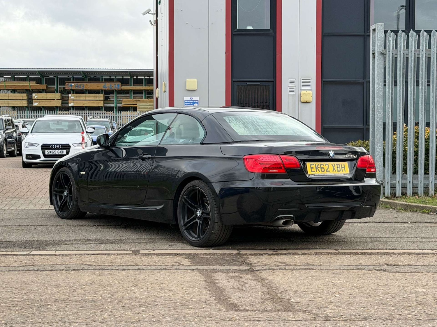 Used BMW 3 Series 2012 for sale - 77662822: Photo 21