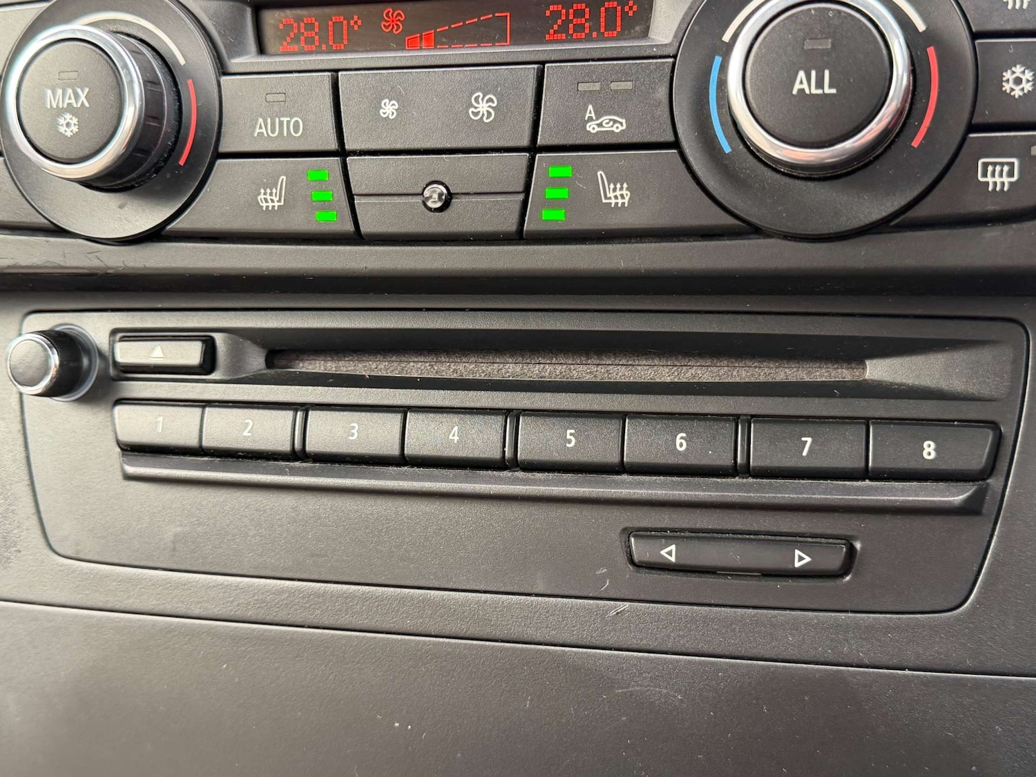 Used BMW 3 Series 2012 for sale - 77662822: Photo 41