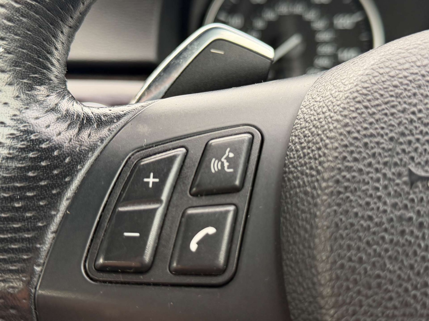 Used BMW 3 Series 2012 for sale - 77662822: Photo 60