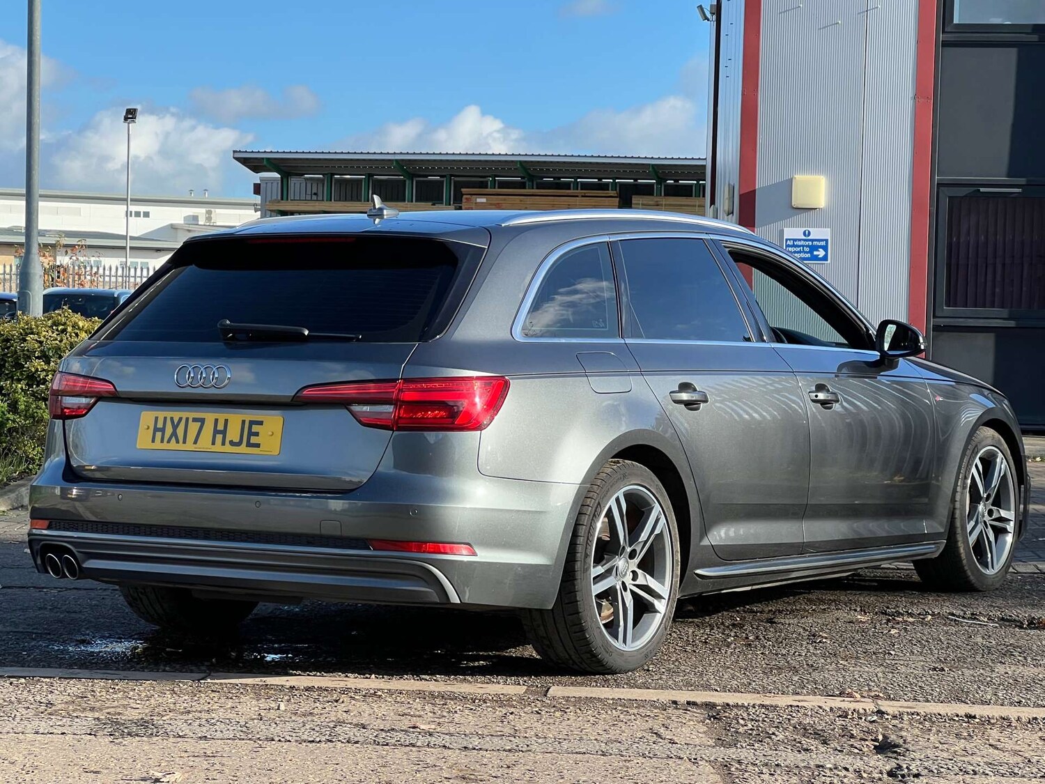 Used Audi A4 2017 for sale - 77626959: Photo 13