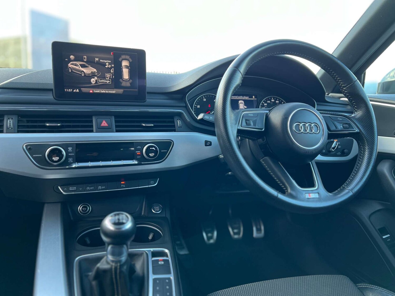 Used Audi A4 2017 for sale - 77626959: Photo 24