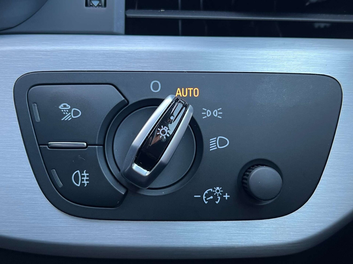 Used Audi A4 2017 for sale - 77626959: Photo 75