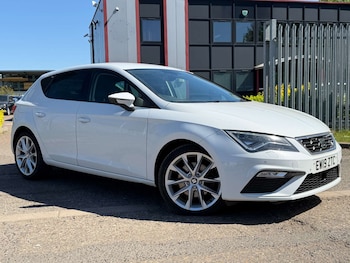 Used SEAT Leon 2019 for sale - 79393392: Photo