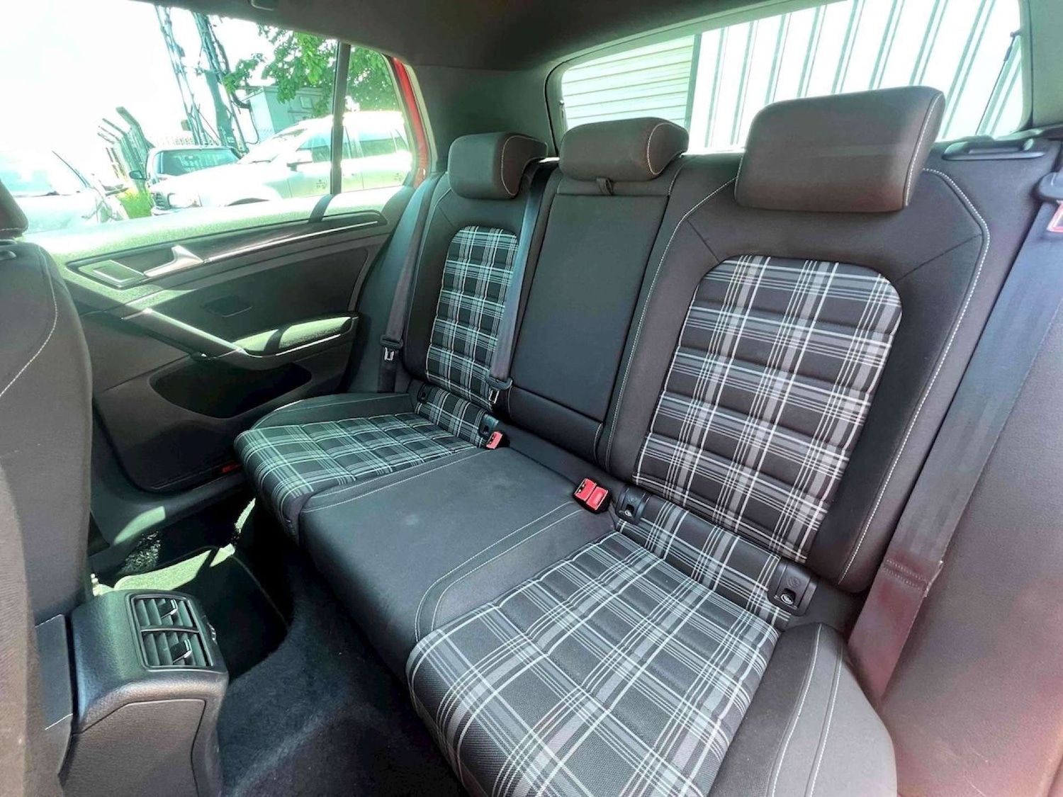 Used Volkswagen Golf 2014 for sale - 76601039: Photo 15