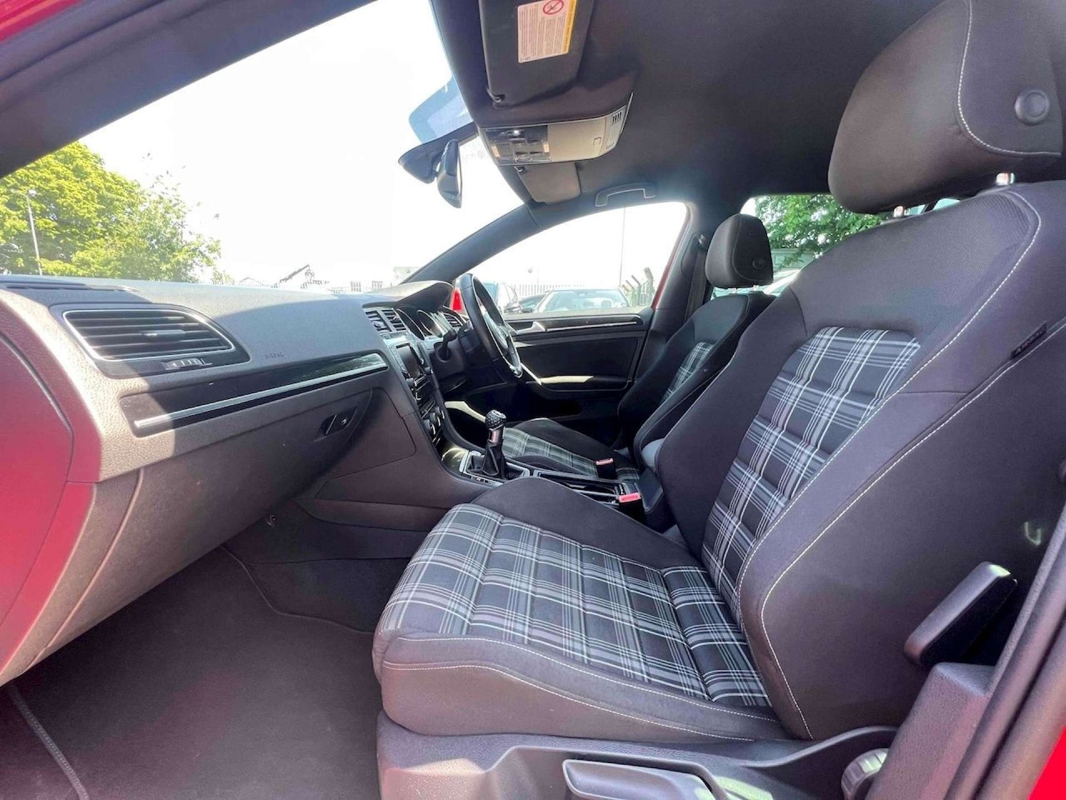 Used Volkswagen Golf 2014 for sale - 76601039: Photo 19