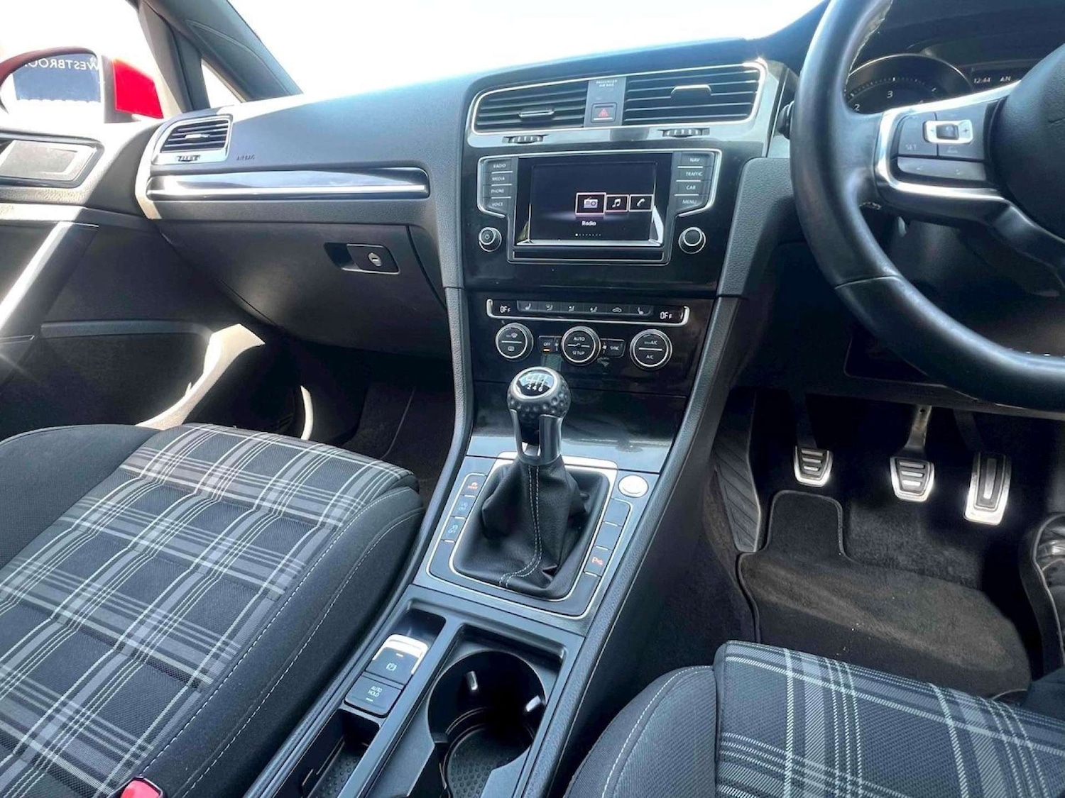 Used Volkswagen Golf 2014 for sale - 76601039: Photo 21