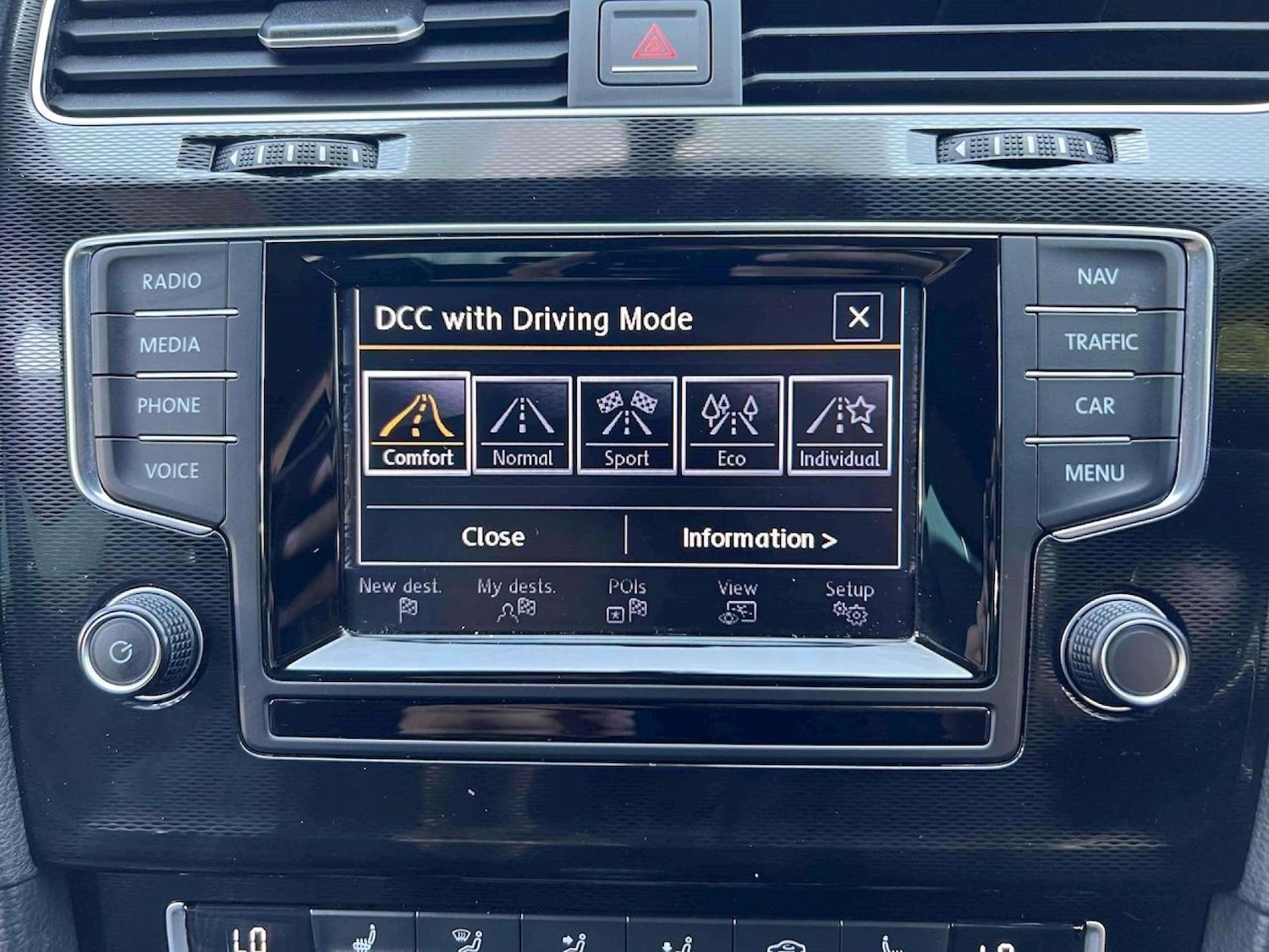 Used Volkswagen Golf 2014 for sale - 76601039: Photo 33