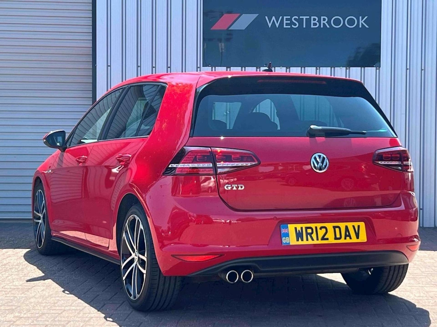 Used Volkswagen Golf 2014 for sale - 76601039: Photo 4